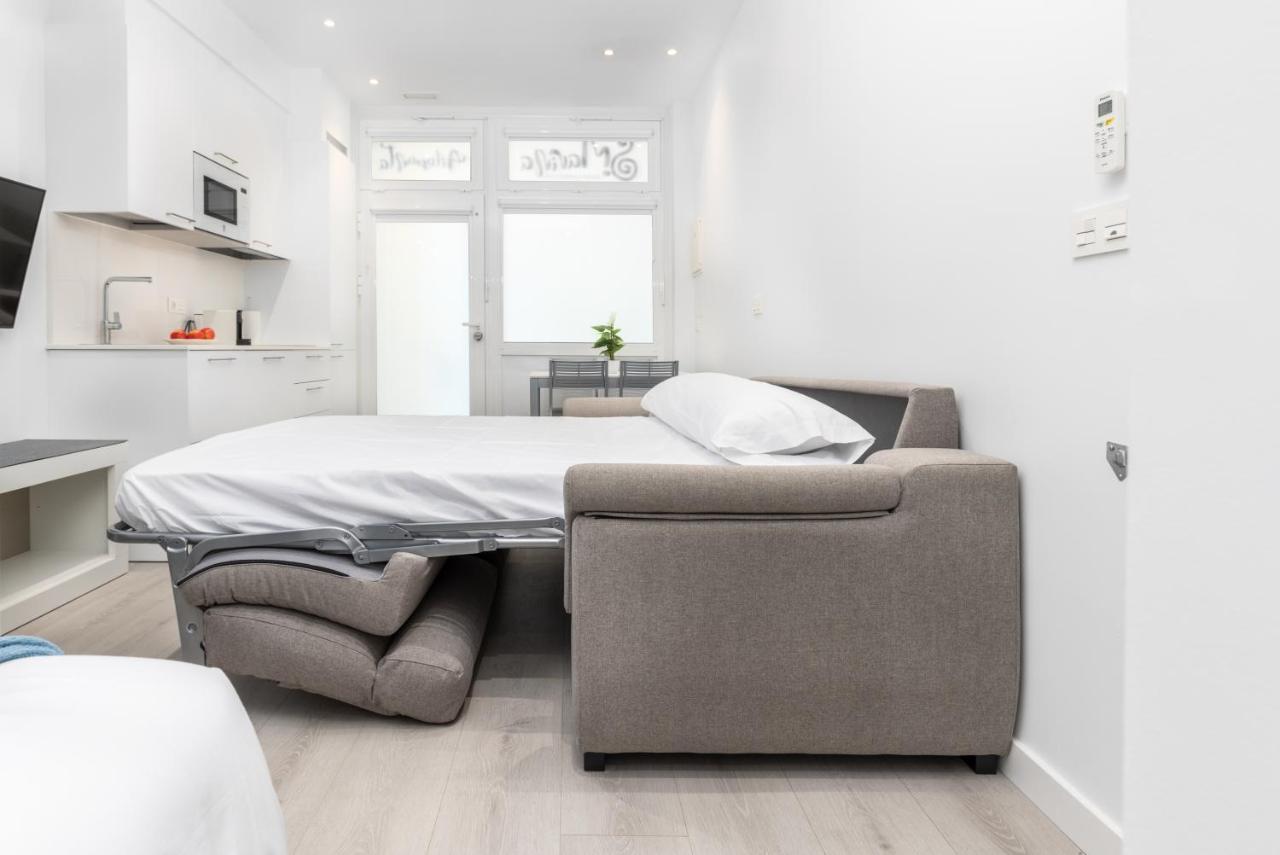 Santa Marina Apartamentuak Zarautz Luaran gambar